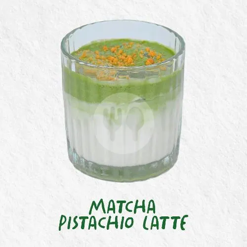 Matcha Pistachio Latte